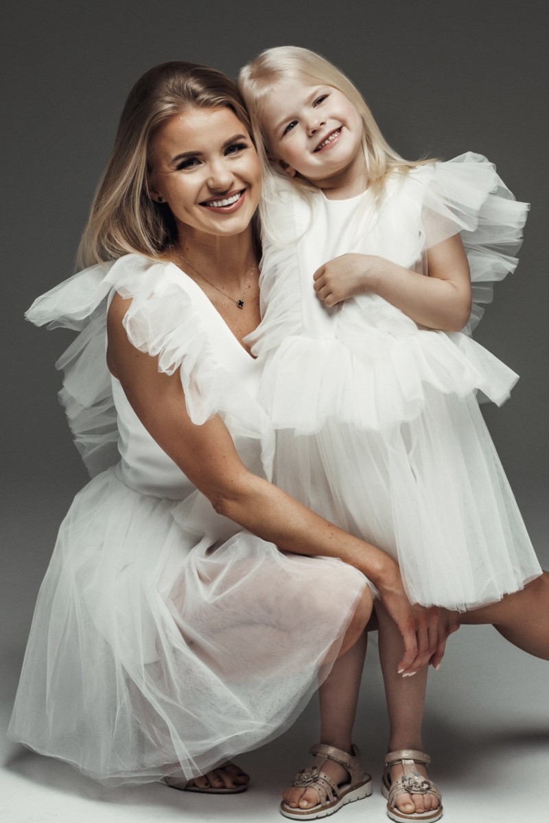 "Mini Swan" girl's tulle dress – photo 12