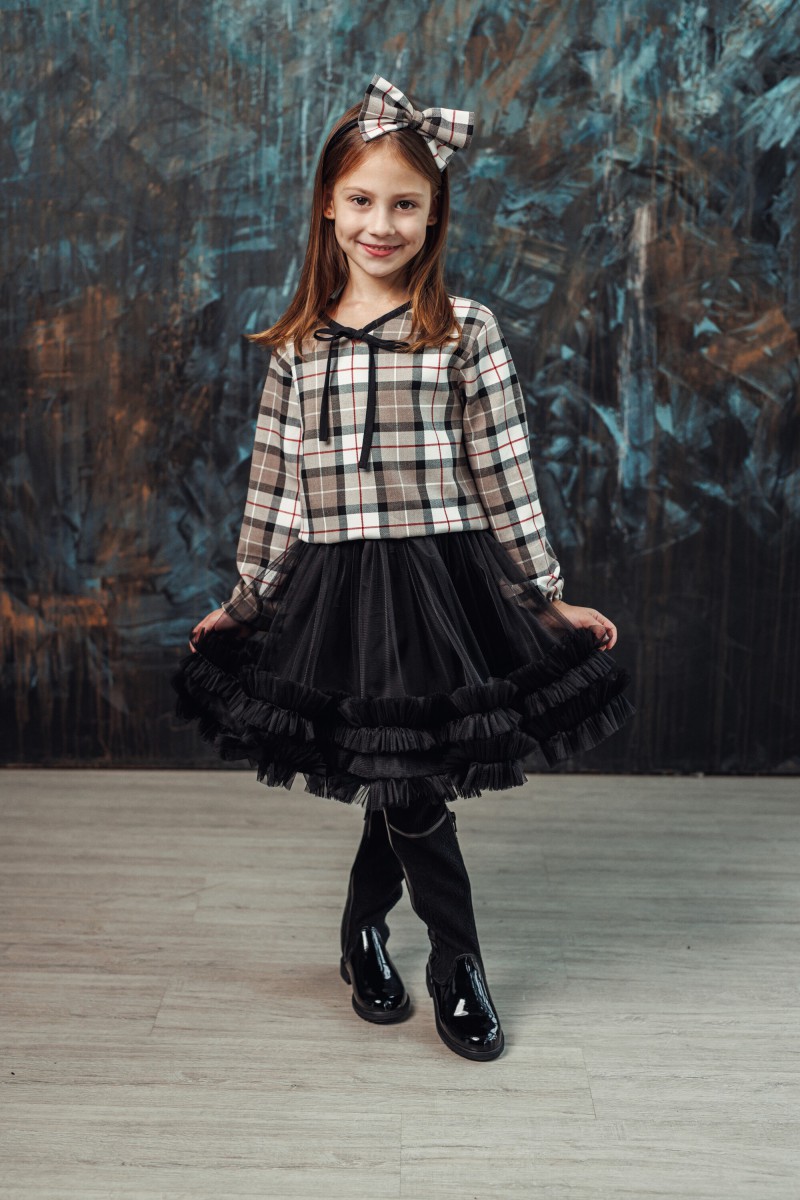 Checked blouse with a black tie bow – photo 4