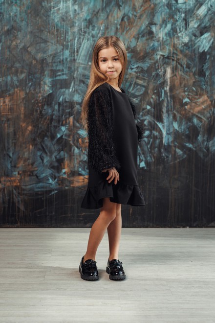"Mini black" girl's dress – another view