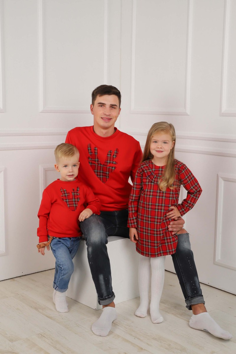 Men's Christmas jumper with a red checked reindeer – photo 2