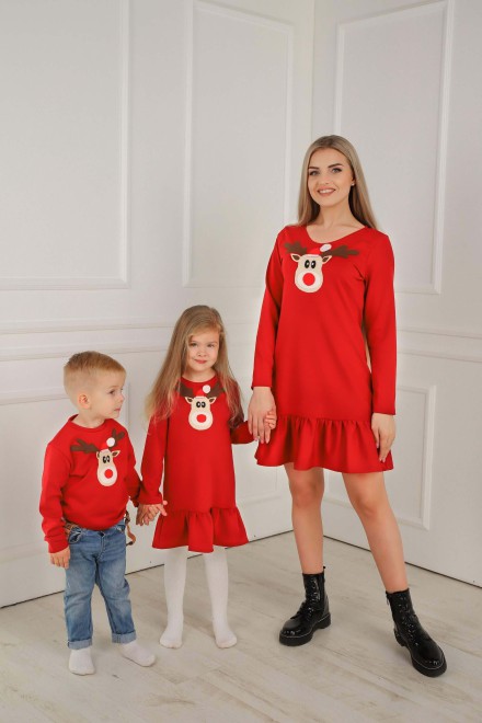 Christmas dress with a reindeer – another view