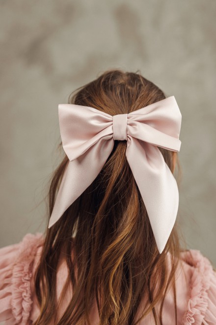Ash pink satin brooch with a bow