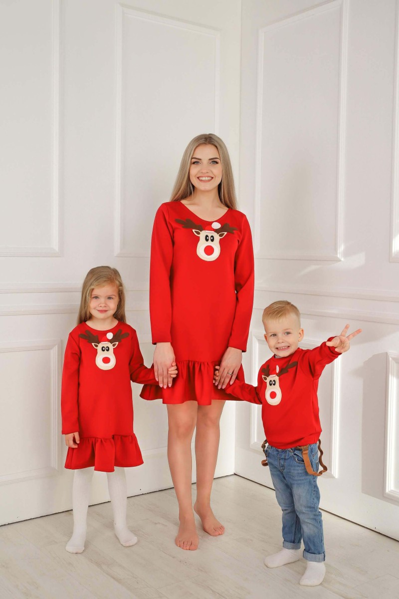 Christmas dress with a reindeer – photo 3