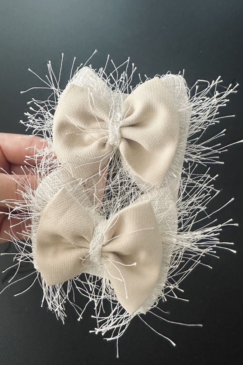 "Mini Shine" and "Mini Charm" dress hair clips