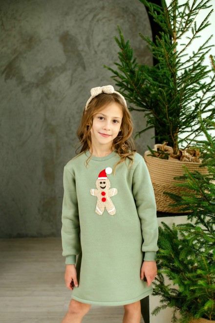 Girl's pale green dress with gingerbread – another view
