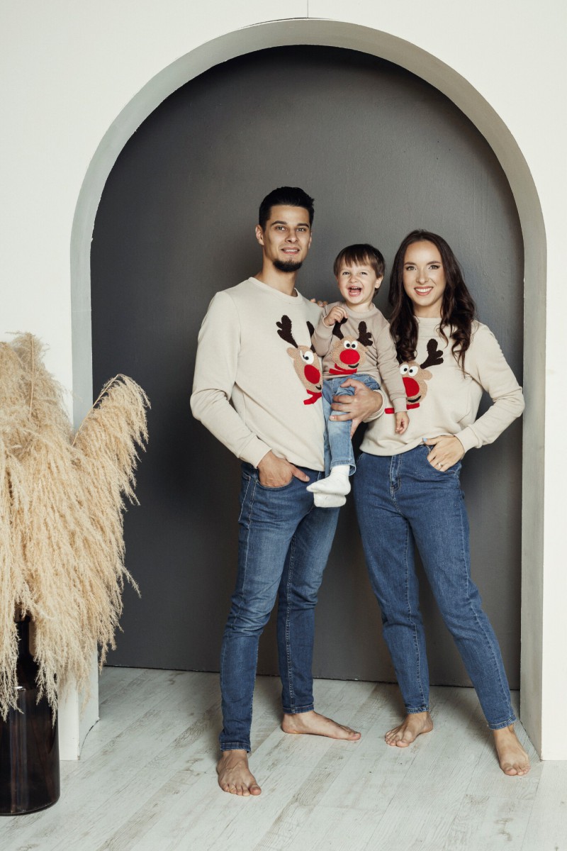 Women's sand jumper with Rudolf