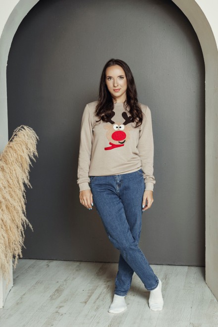 Women's cocoa jumper with Rudolf