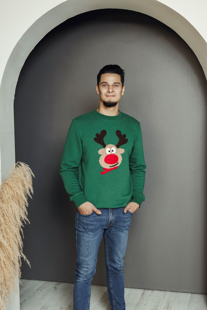 Men's green Christmas jumper with Rudolf