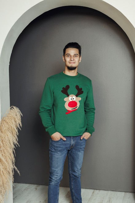 Men's green Christmas jumper with Rudolf