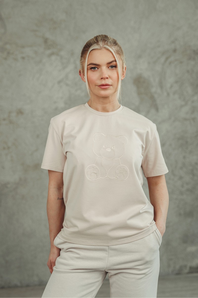Nude T-shirt with a small DZAN teddy bear