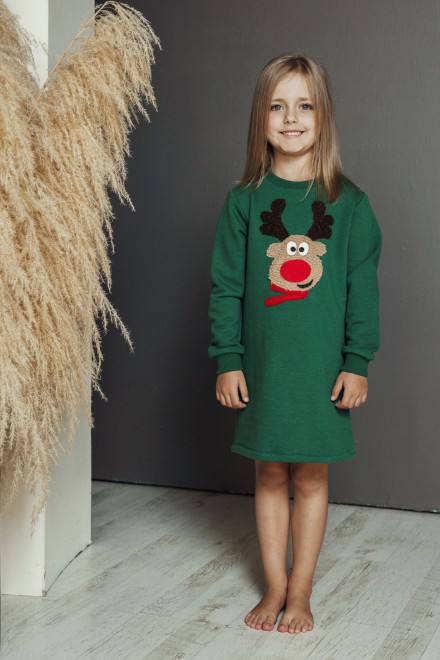 Girl's green dress with Rudolf