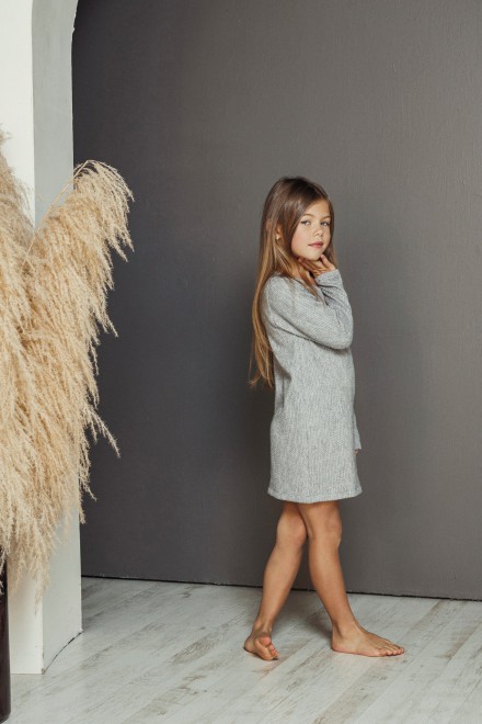 Girl's grey knitted dress – another view