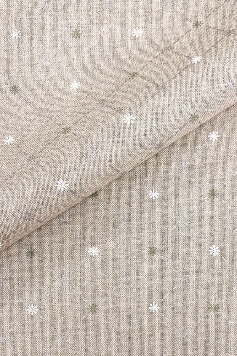 Tablecloth with small snowflakes