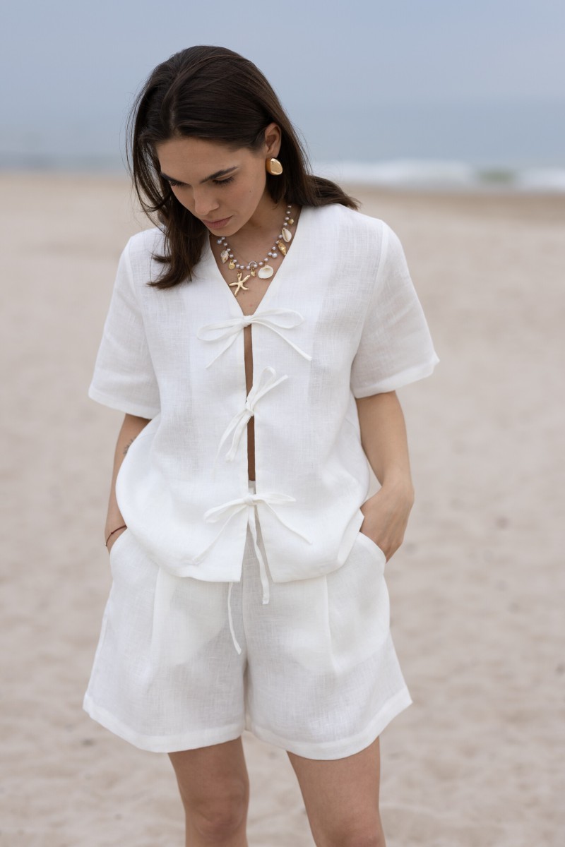 White blouse with bows – photo 7