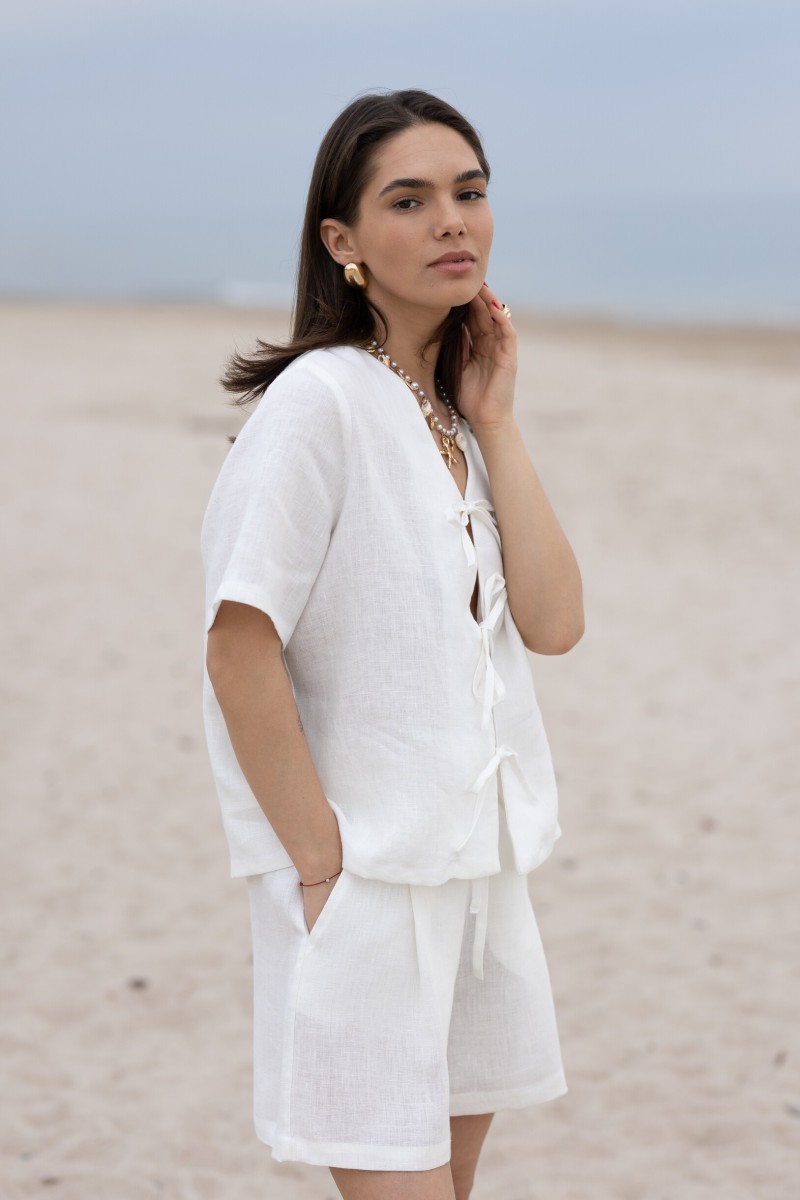 White blouse with bows – photo 2