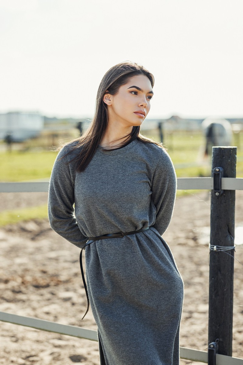 "Davina" grey dress with a slit – photo 4