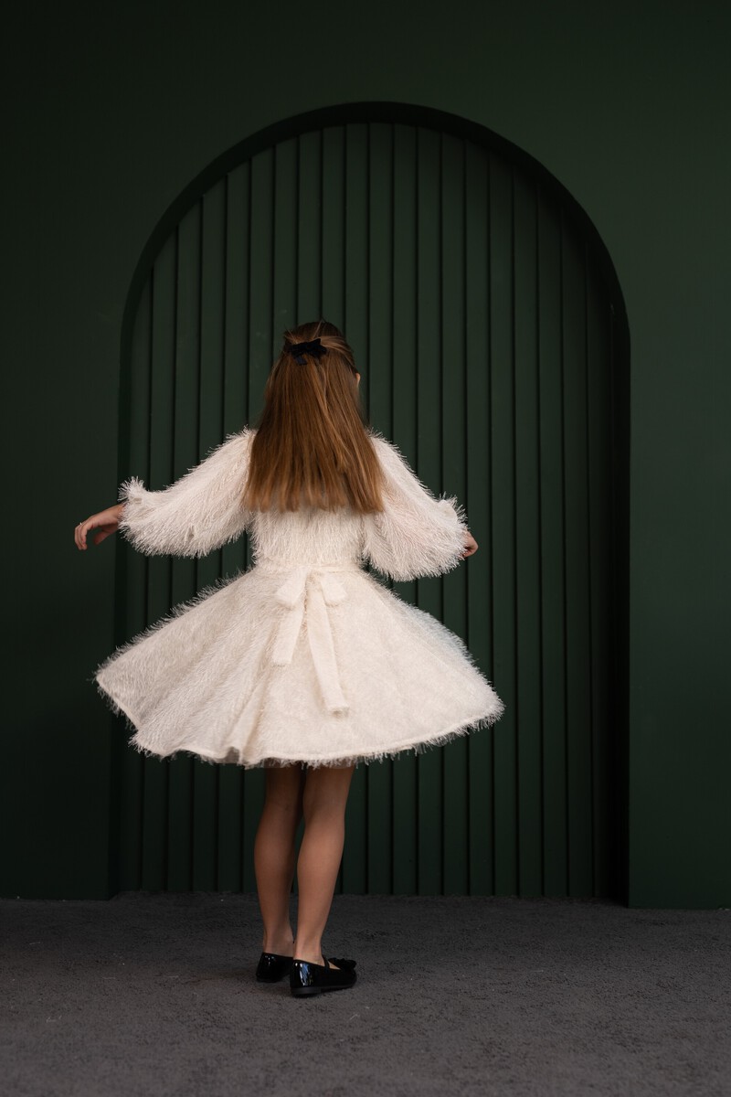 Fluffy light girl's dress with puff sleeves – photo 6