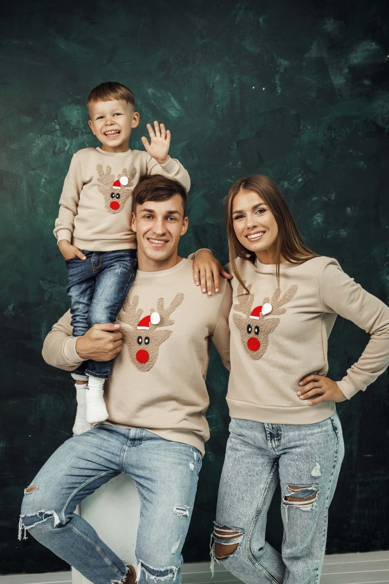 Children's sand Christmas jumper with a soft reindeer – photo 2
