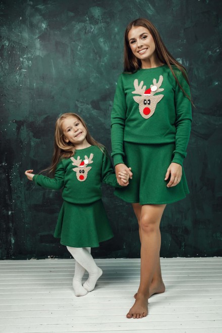 Girl's green Christmas set with a soft reindeer – another view