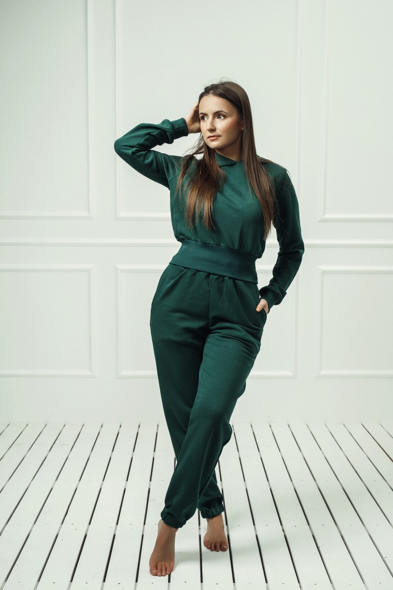 "Green" lounge set with a cropped sweatshirt – photo 3
